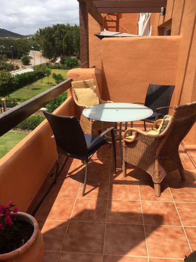 Casares Del Sol Penthouse Appartement Buitenkant foto
