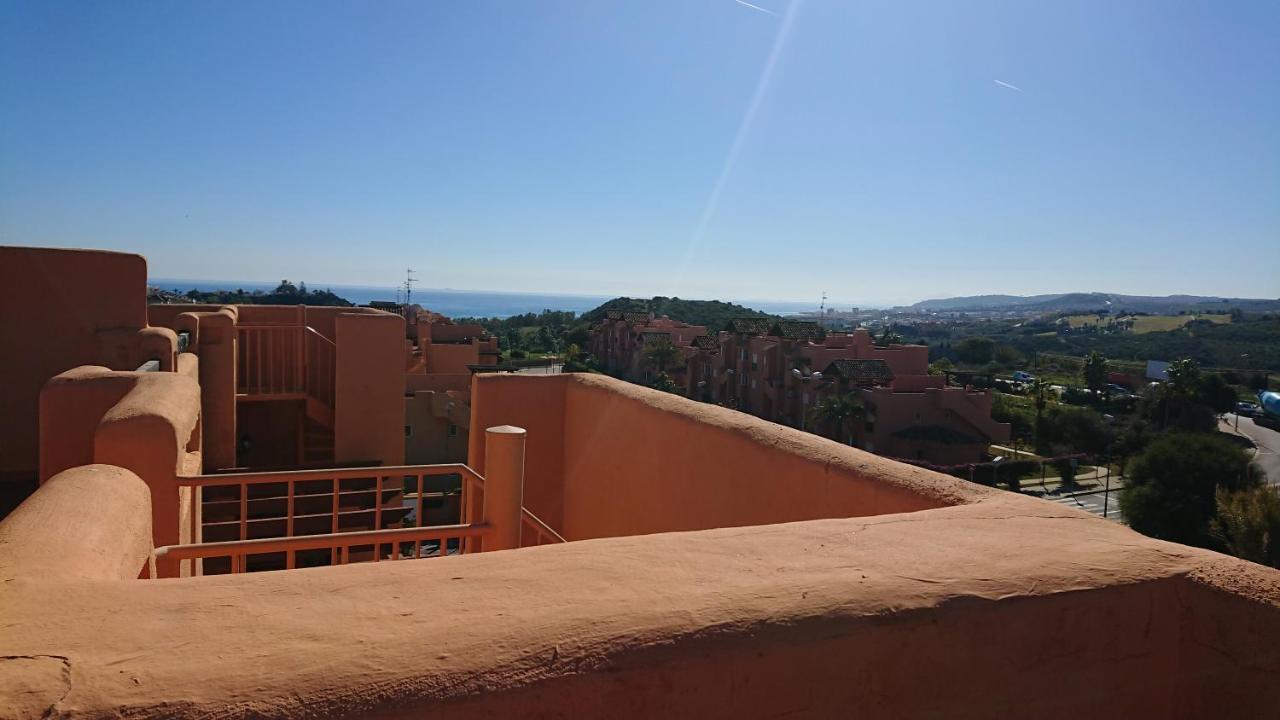 Casares Del Sol Penthouse Appartement Buitenkant foto