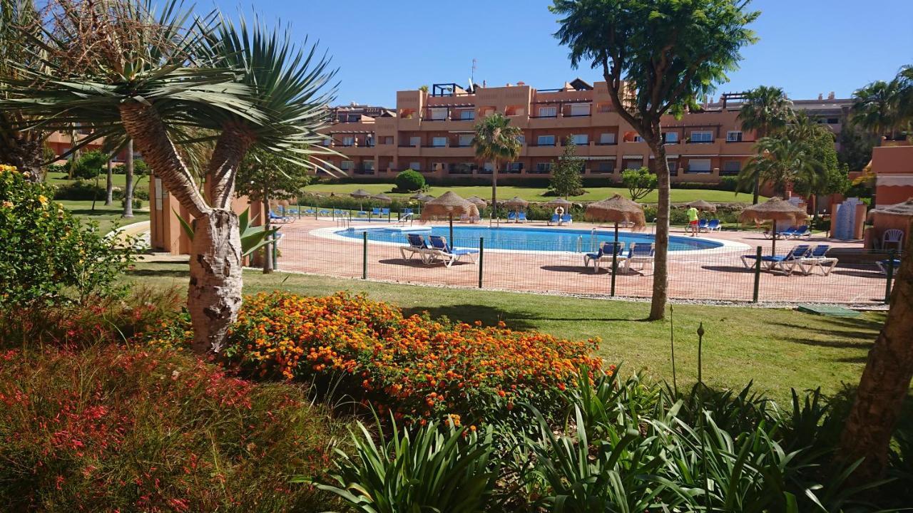 Casares Del Sol Penthouse Appartement Buitenkant foto