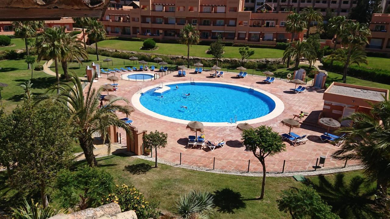 Casares Del Sol Penthouse Appartement Buitenkant foto